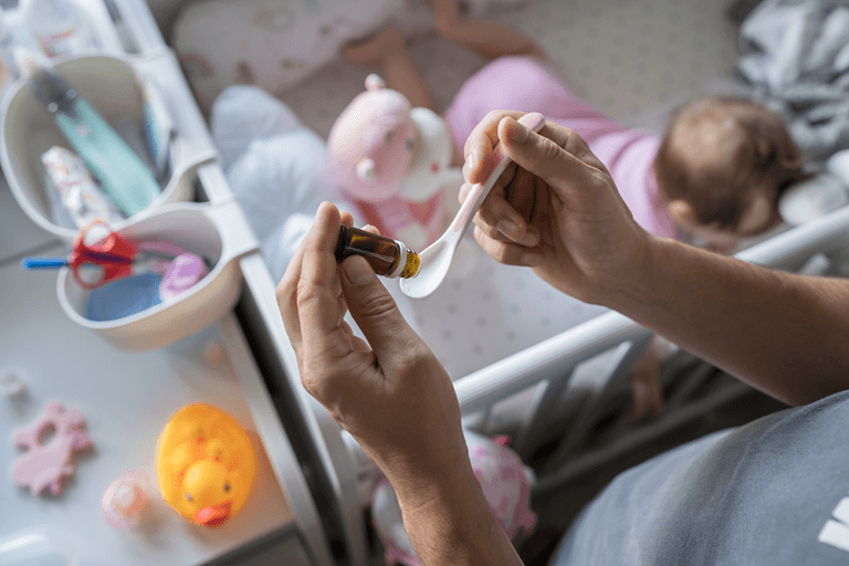 Kindje Gezond: Natuurlijke geneeswijzen voor baby en kind